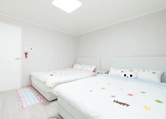 Memory 샤로수길 낙성대역5분, Ott, 숙소앞 전통시장, 홍대, 강남, 성수 지하철25분 이내, 관악산, 최대5인